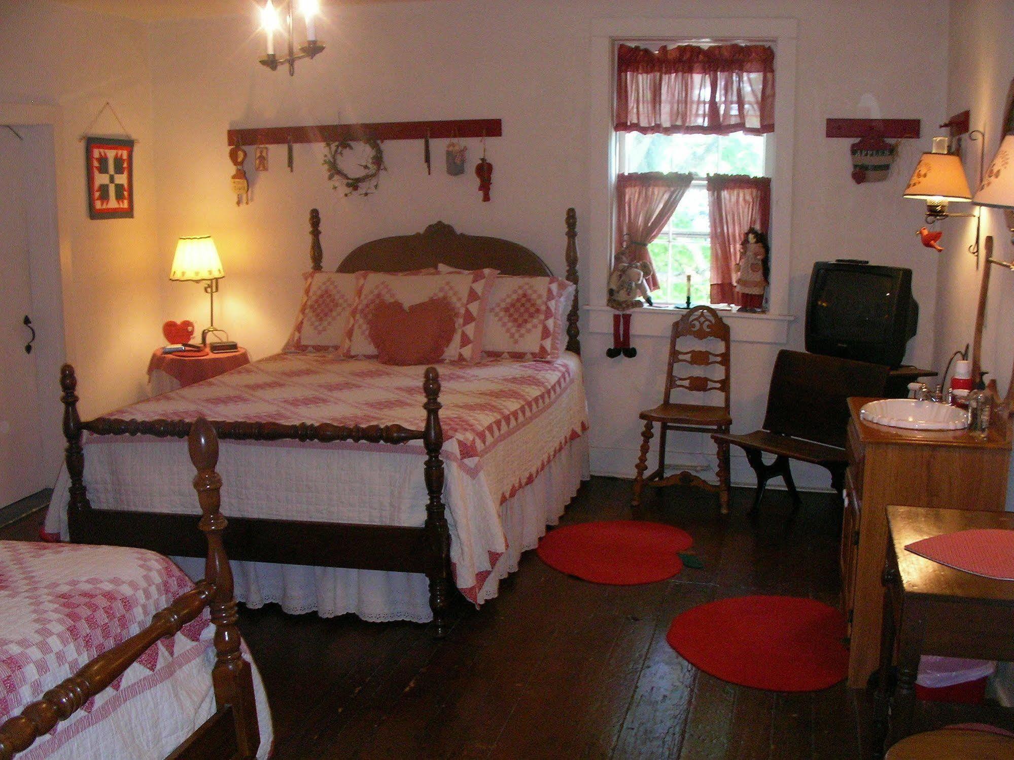 Bed and Breakfast The Pines Of Dresden Pokoj fotografie